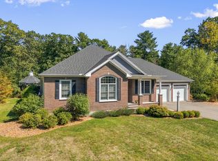 17 Elizabeth Lane, Kittery, ME 03905