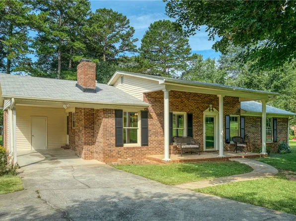 116 Rockmont Rd, Easley, SC 29640