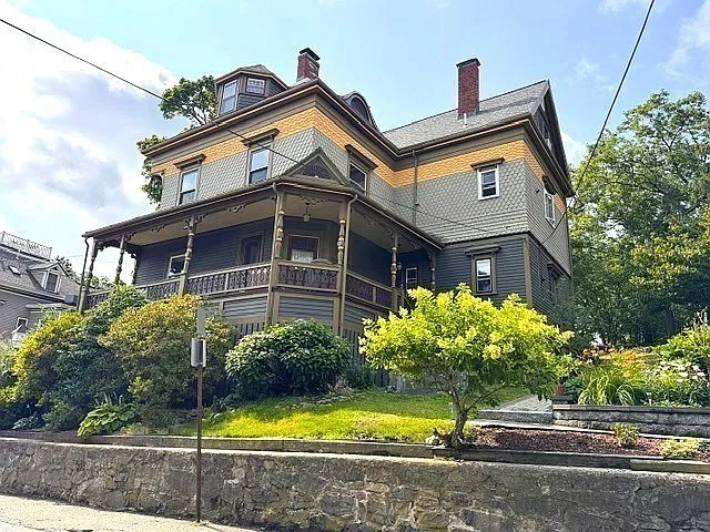 65 Grampian Way #1 — Photo 14