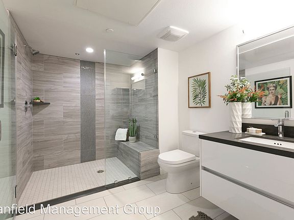 4th image of 2409 Griffith Park Blvd APT 304