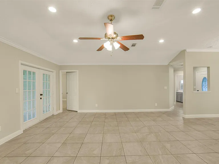 21211 Park Mount Dr — Photo 11