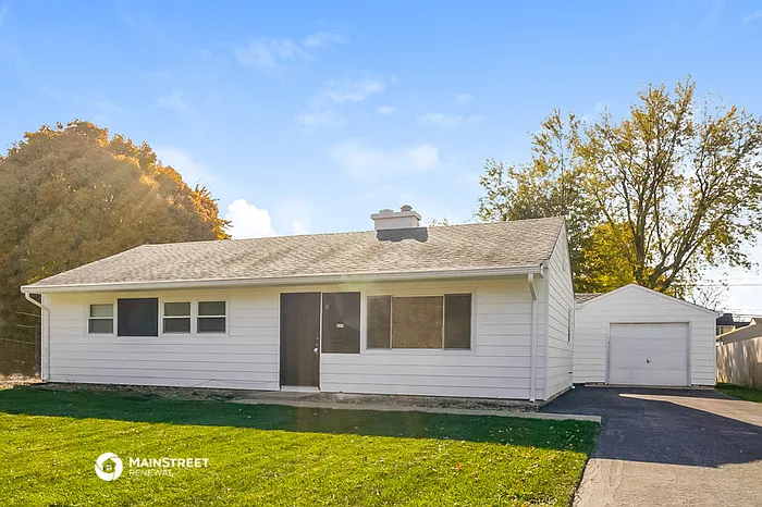 217 Woodland Dr photo 1