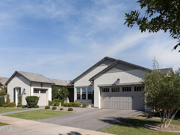 3rd image of 3548 E BLOOMFIELD Parkway