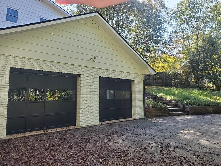 172 Grove St — Photo 16