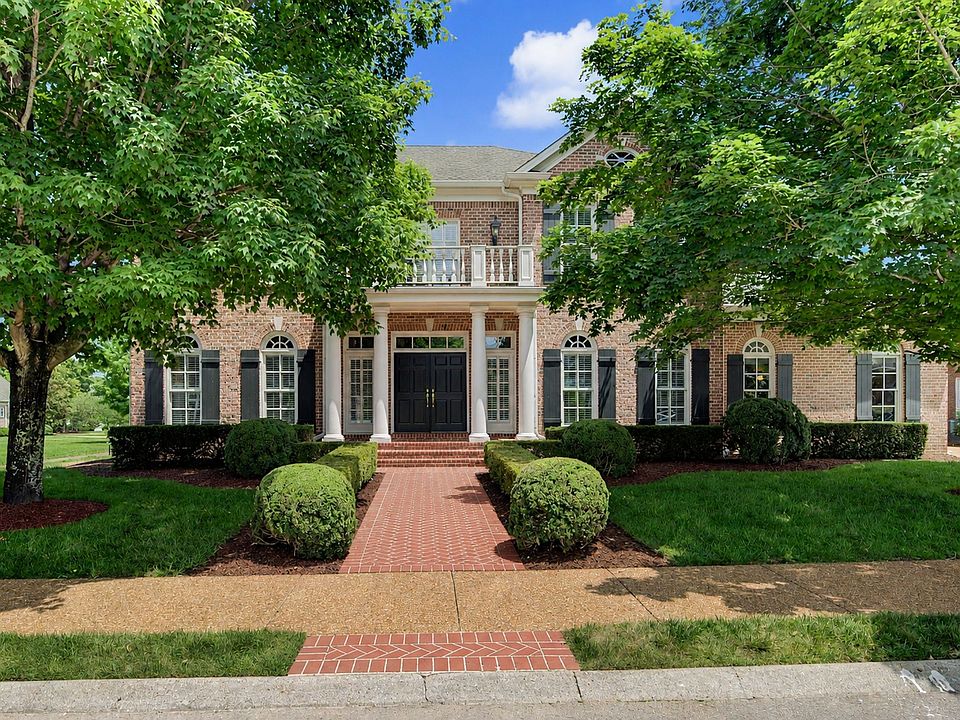 1st image of 104 Middleton Cir