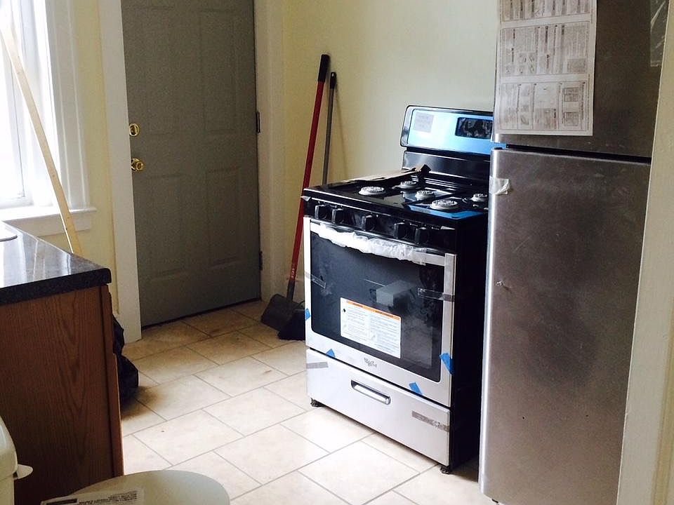 2nd image of 293 Norton St APT B7