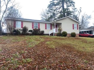 208 Capewood Rd, Simpsonville, SC 29680