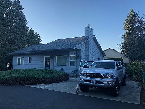 2nd image of 2108 NE 86th Ave