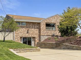 5583 Annetta Dr, Bethel Park, PA
