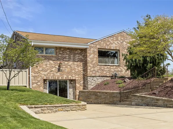 5583 Annetta Dr, Bethel Park, PA 15102