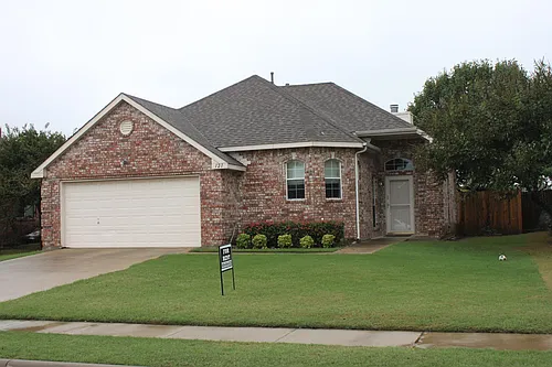 121 Pinion Ln Photo 1