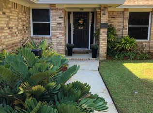 2867 Bay Meadow Dr, Gulf Breeze, FL 32563