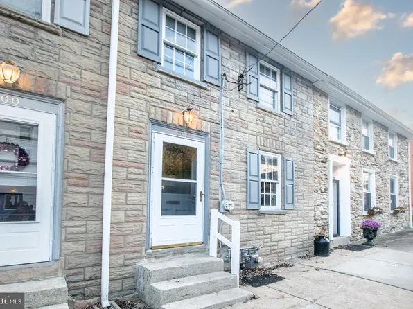 202 Main St, Parkesburg, PA 19365