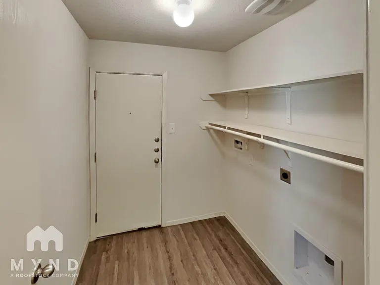9535 Apple Ridge Ln — Photo 20