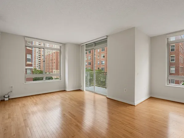 820 N Pollard St, Arlington, VA