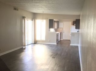 583 W Santa Ana Ave, Clovis, CA 93612