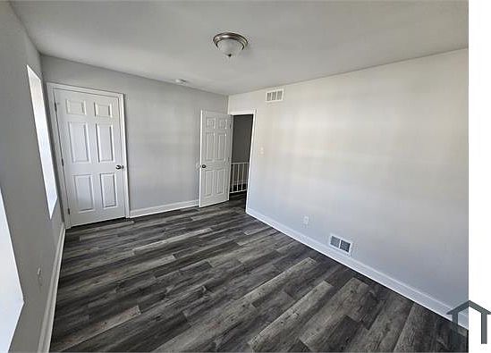 4th image of 38 Western Winds Cir