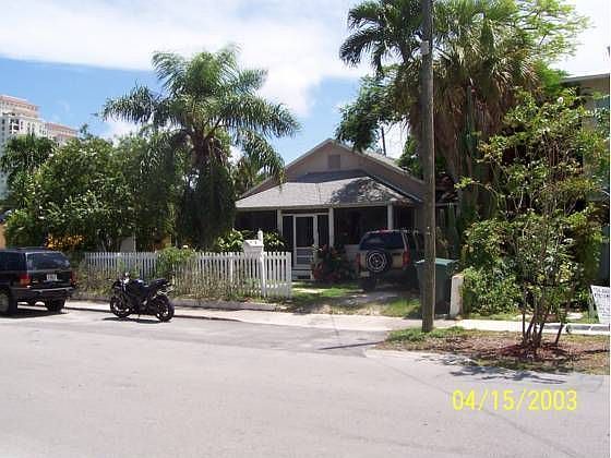 1st image of 808 Himmarshee St