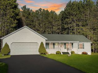 6875 Oakland Hills Dr, Gaylord, MI 49735