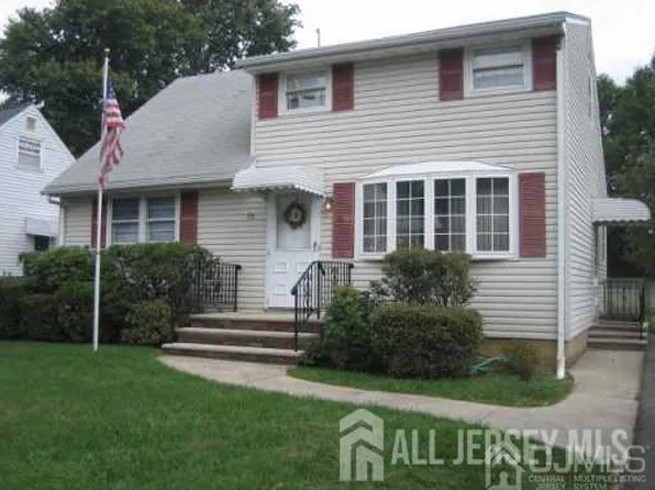28 Louis St, Hopelawn, NJ 08861