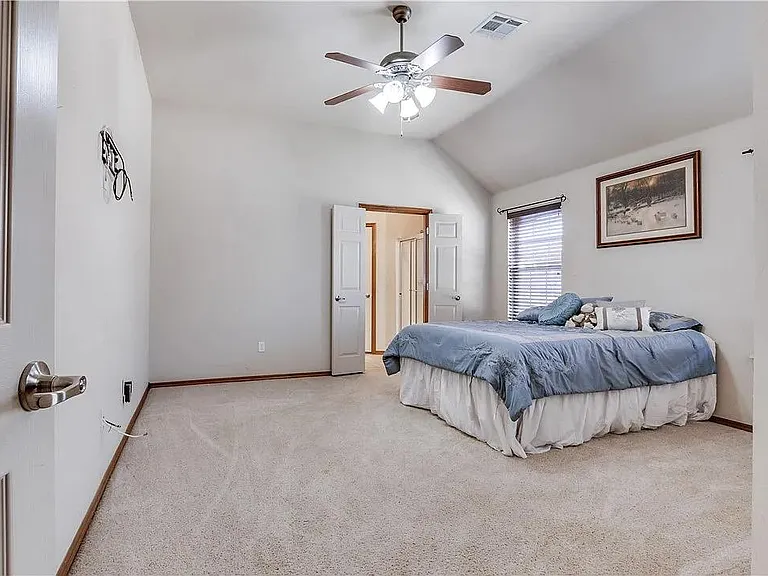 1413 Camber St — Photo 14
