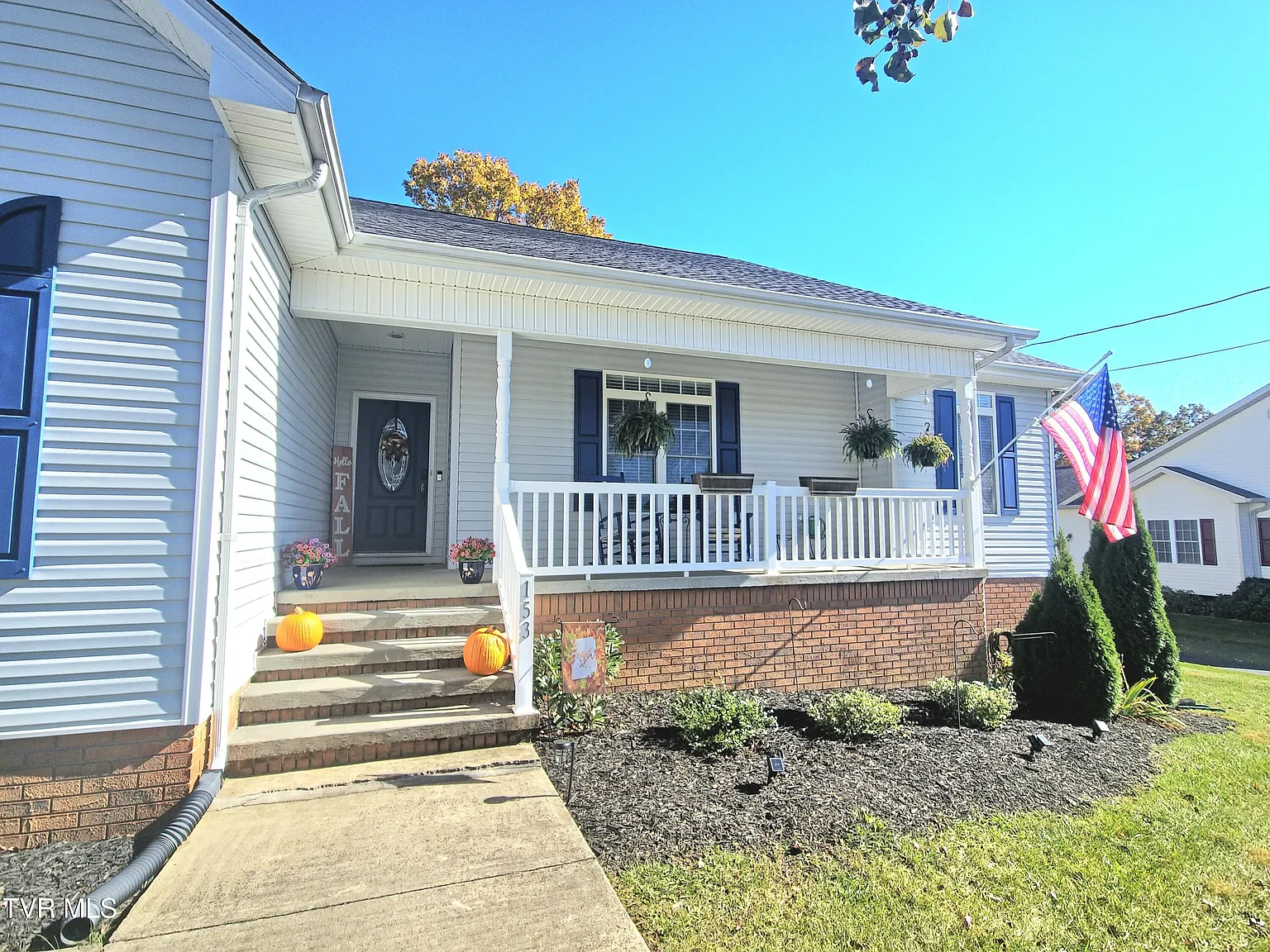 3 bed, 2638 sqft, $2,800 — Photo 4
