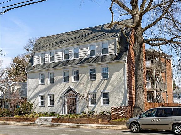 2nd image of 4632 Grove Ave Unit 6