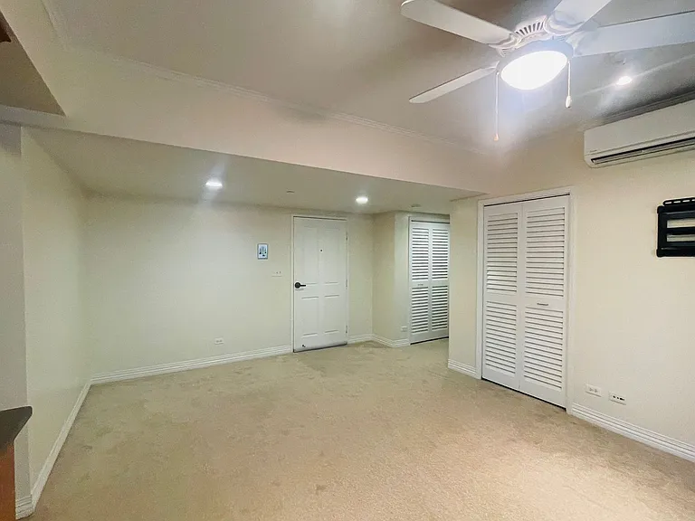 21 Craigside Pl #4C — Photo 6
