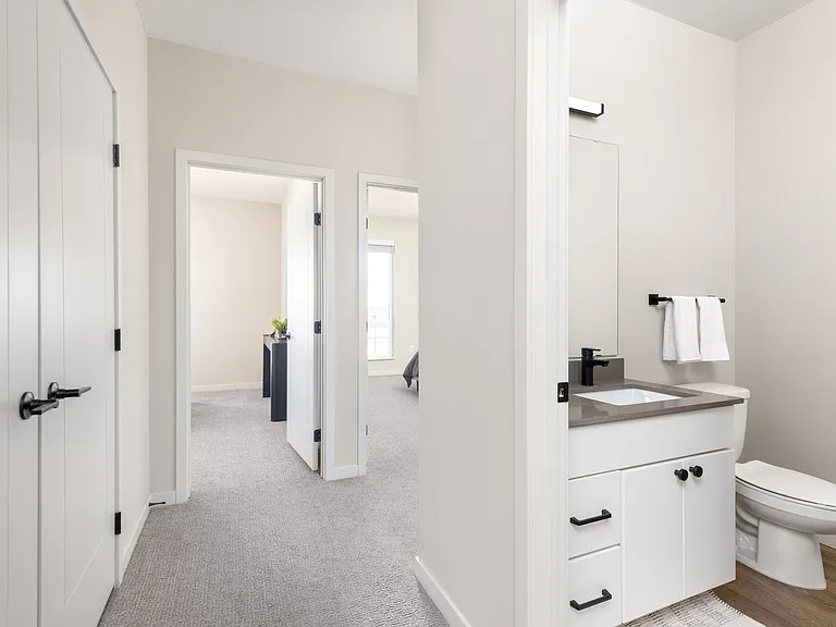 Norheim Townhomes — Photo 11