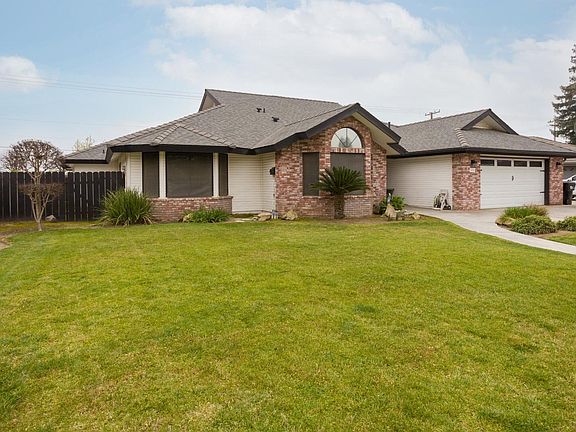 4th image of 434 N Jennifer Way