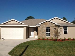 4706 Singer St, Sebring, FL 33872
