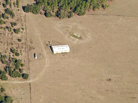 5th image of Twin Lake Dr