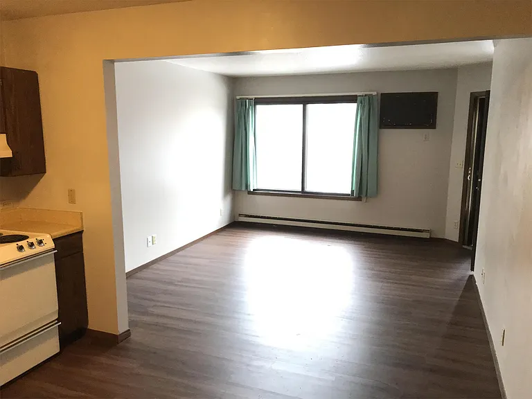 929 High St #4 — Photo 3