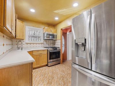 675 Saratoga Ave #A, Brooklyn, NY, 11212