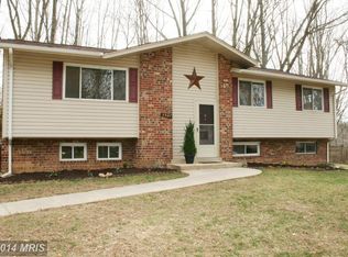 9887 Becket Ct, Fairfax, VA 22032