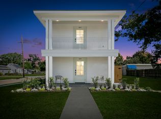 687 Terrace St #687, New Orleans, LA 70121