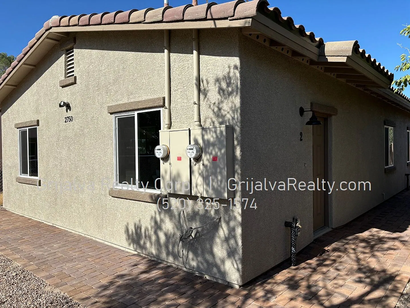 2750 La Verne — Photo 3