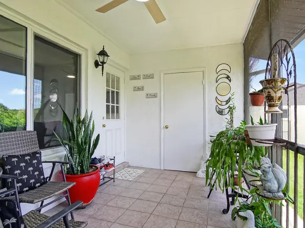 5930 Whispering Pine Way, Greenacres, FL 33463