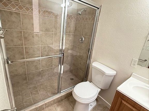 3rd image of 5025 Cape May Ave #2