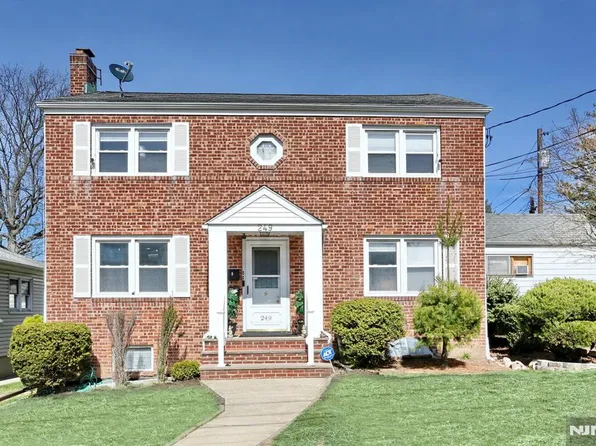 249 Forest Ave, Lyndhurst, NJ 07071