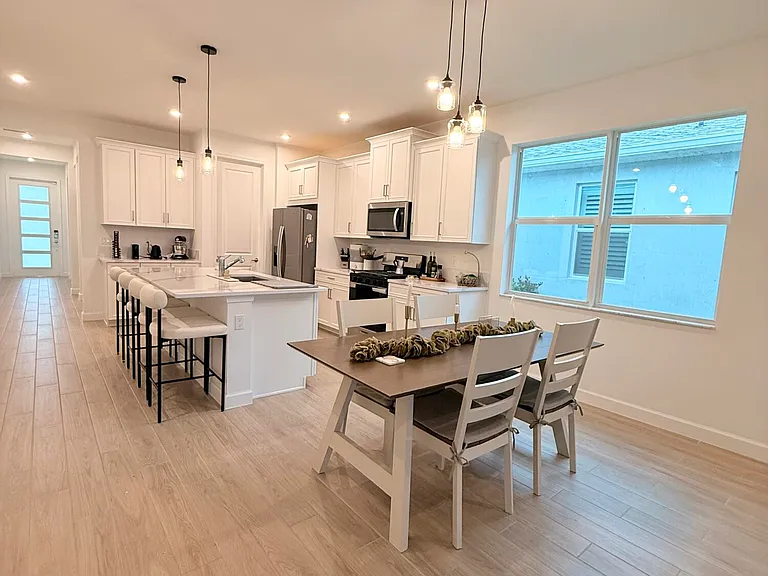 13462 SW Bally Dr — Photo 6