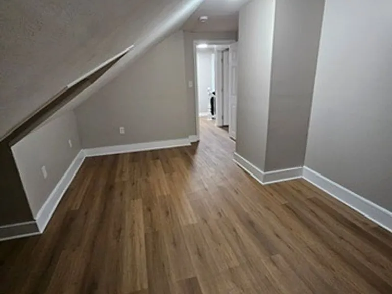 29 Tracy Ave — Photo 10