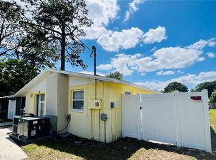 4829 18th St, Zephyrhills, FL 33542