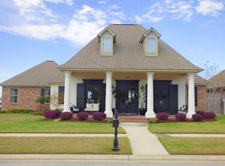 101 Perdu Turn Ln, Youngsville, LA 70592