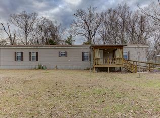 1010 Jeff Davis Rd, Vicksburg, MS 39180