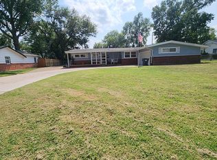 751 N Murray Ave, Wichita, KS 67212
