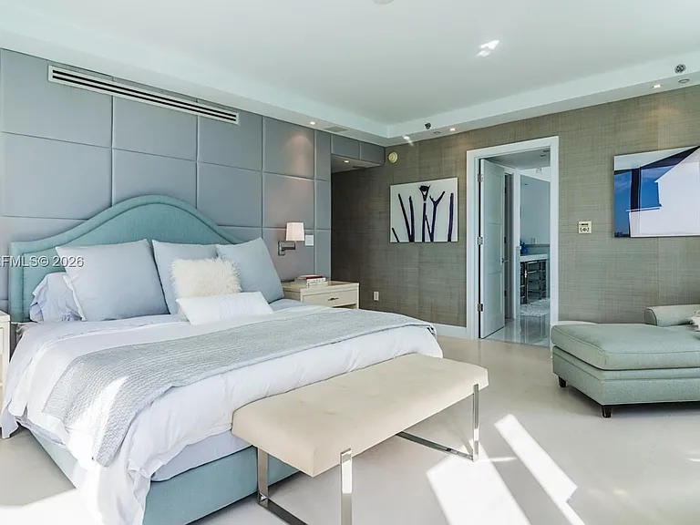 18911 Collins Ave #2705 — Photo 20