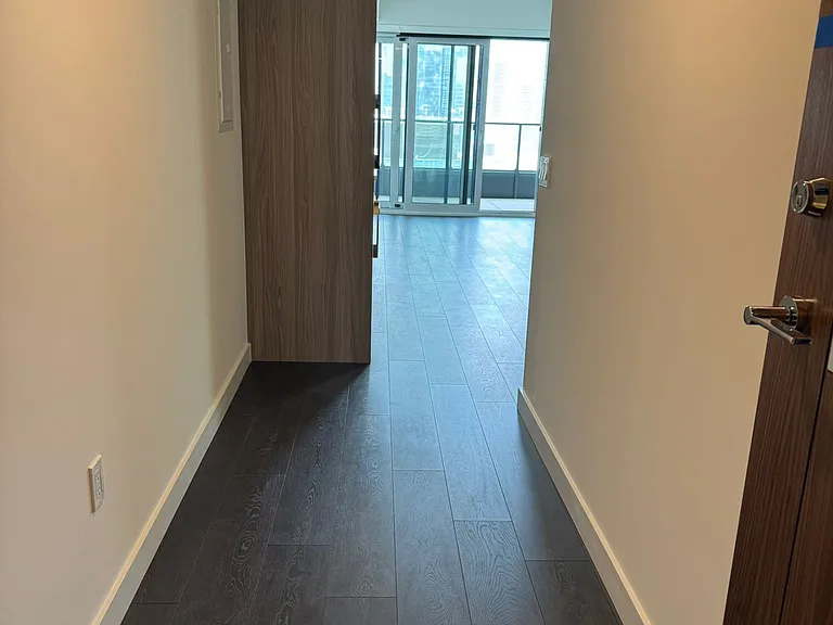 3 Concord Cityplace Way #3807 — Photo 3