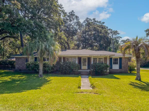 673 Middlewood Dr, Charleston, SC 29412