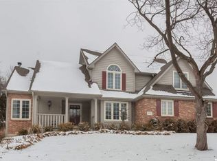 4700 Woodland Dr, Lawrence, KS 66049